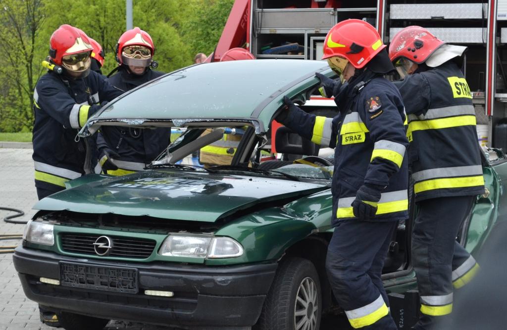 Strażacy zaprosili do siebie na pokazy