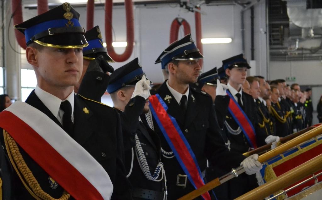 Mysłowiccy strażacy świętowali. Były medale, awanse i grochówka z kotła