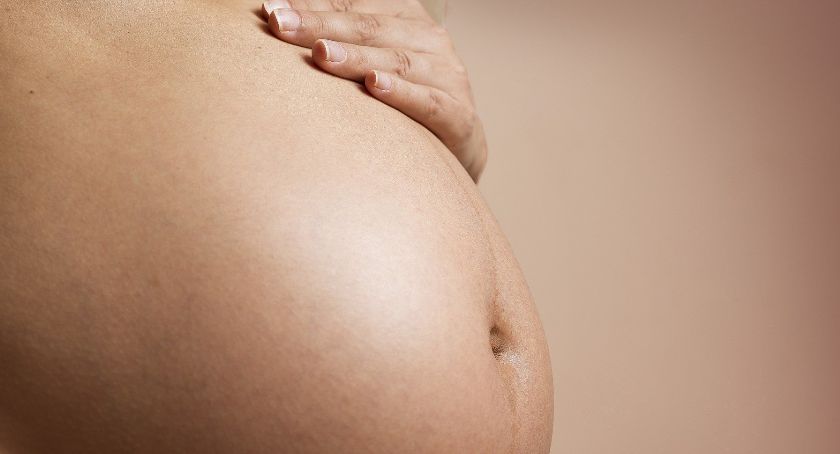 Koniec rządowego wsparcia dla leczących niepłodność