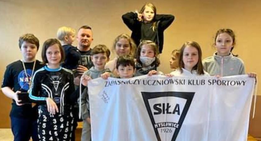 Olaf Proksa i Michał Kucharz Wicemistrzami Śląska Dzieci w Zapasach