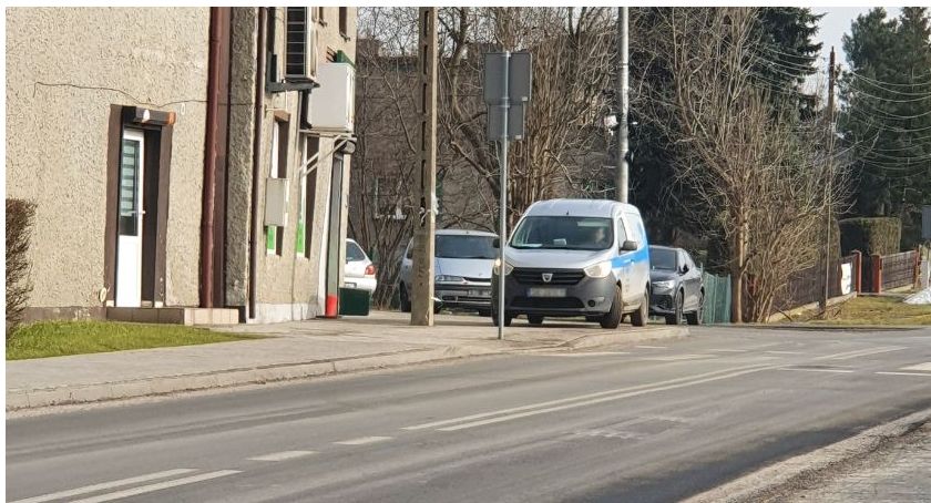 Koniec z parkowaniem przed drzwiami sklepu