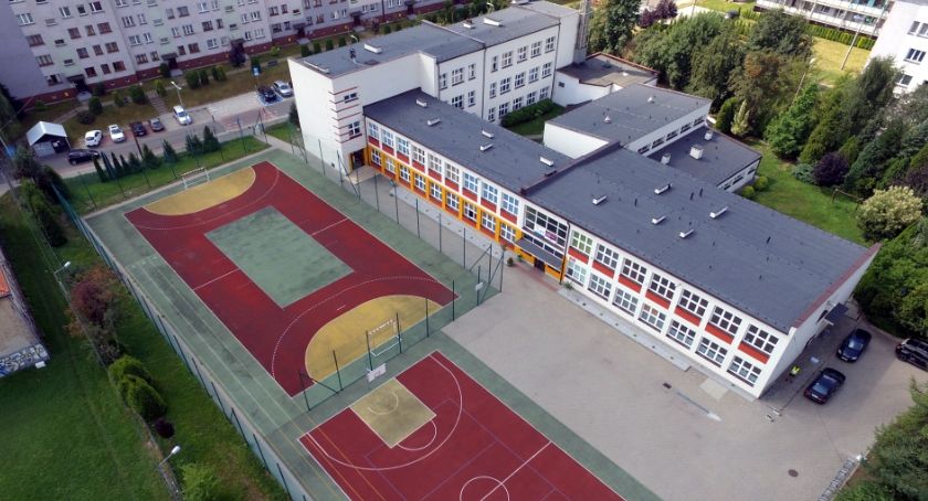 SP 10 zaprasza w swoje progi – trwa rekrutacja