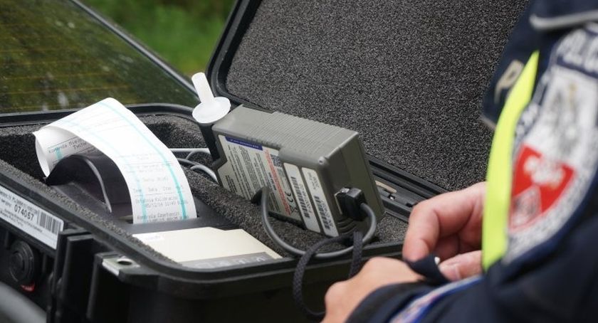 Dwoje nietrzeźwych kierowców wyeliminowanych z ruchu