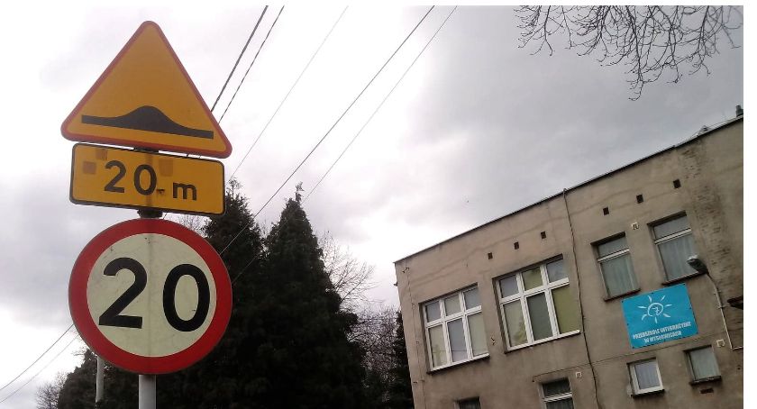 Słupna: próg, którego nie ma