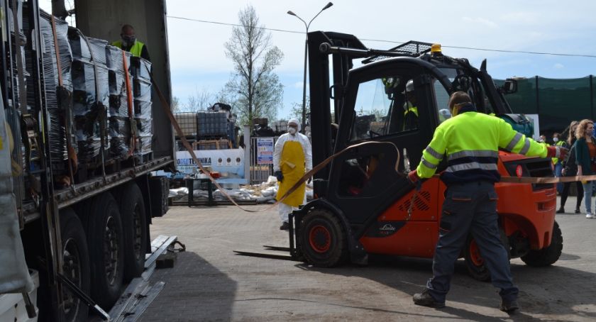 Pierwsza ciężarówka z niebezpiecznymi odpadami wyjechała z Mysłowic