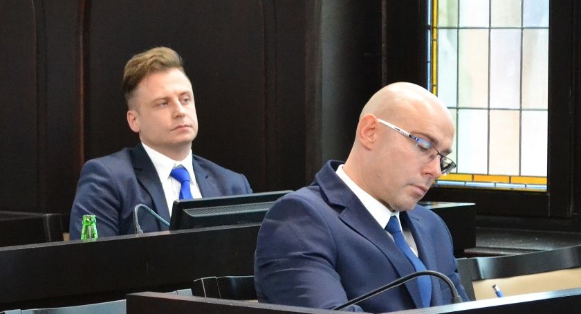 Dyrektor kancelarii prezydenta odchodzi