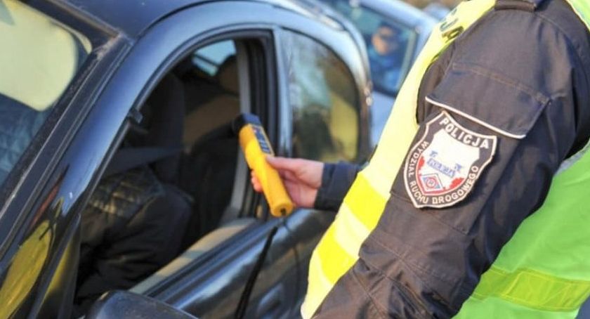 Nietrzeźwy z dożywotnim zakazem prowadzenia pojazdów