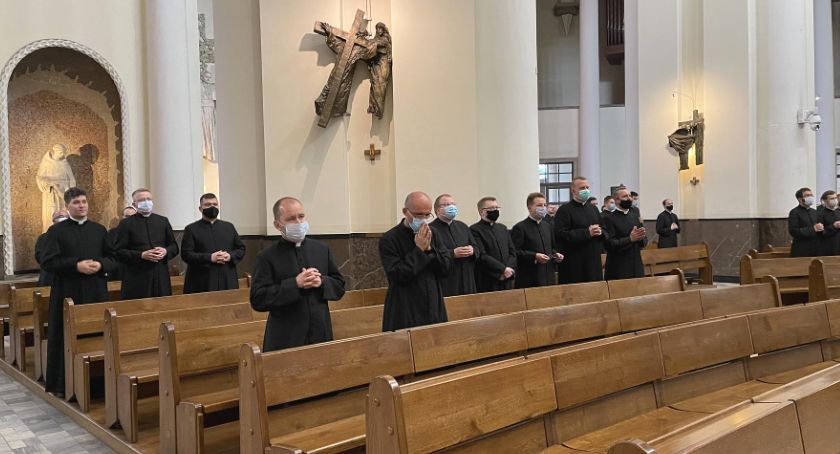 Nowi wikariusze w mysłowickich parafiach