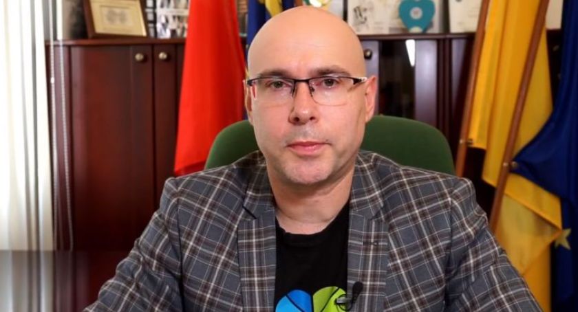 Żółta kartka dla prezydenta. Wójtowicz bez wotum zaufania, ale z absolutorium. 