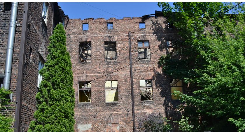 MZGK będzie wyburzać. Najpierw Towarowa 7a