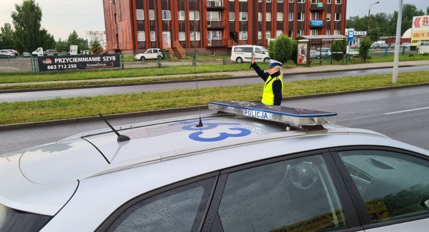 Drogowa kontrola zakończona zatrzymaniem poszukiwanego