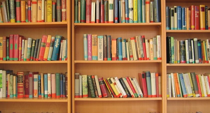 Biblioteka na Bończyku powiększy zbiór