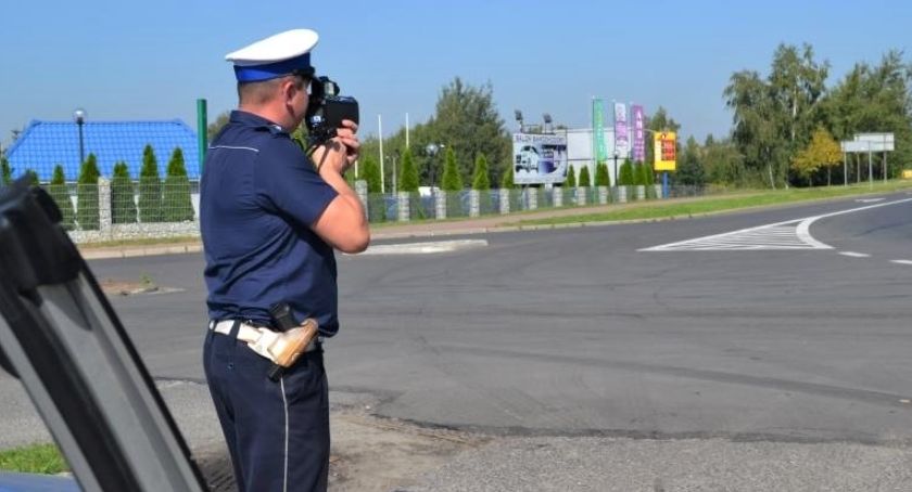 Noga z gazu. Trwają policyjne działania „Prędkość”