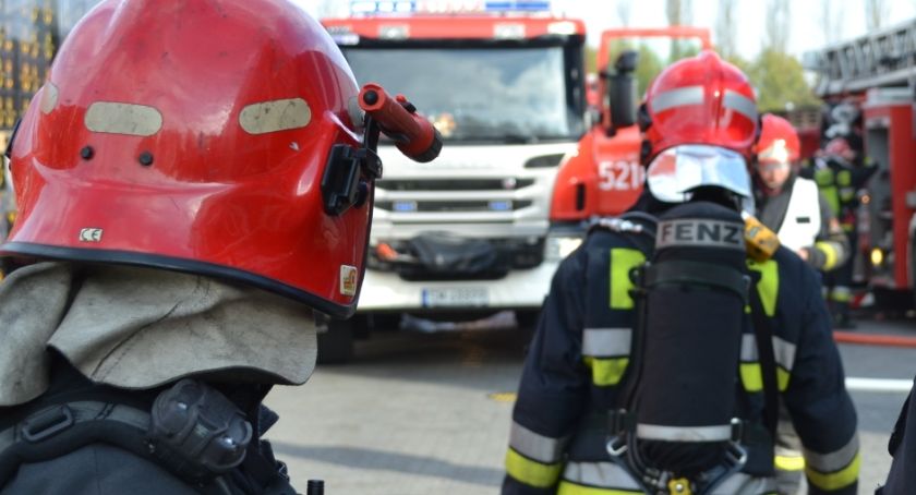 Przy ul. Mickiewicza rozszczelnił się gazociąg
