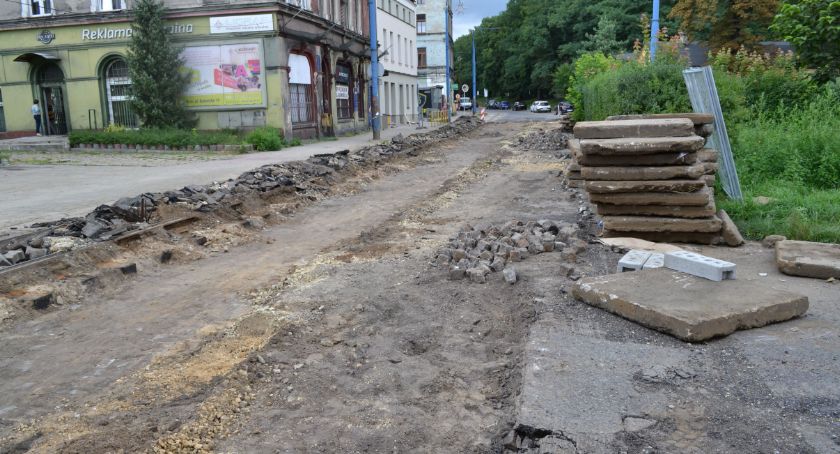 Kolejne zmiany dla kierowców w związku z remontem torowiska