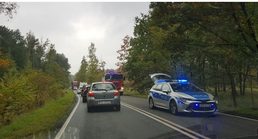 Śmiertelny wypadek na drodze z Wesołej do Katowic [aktualizacja]