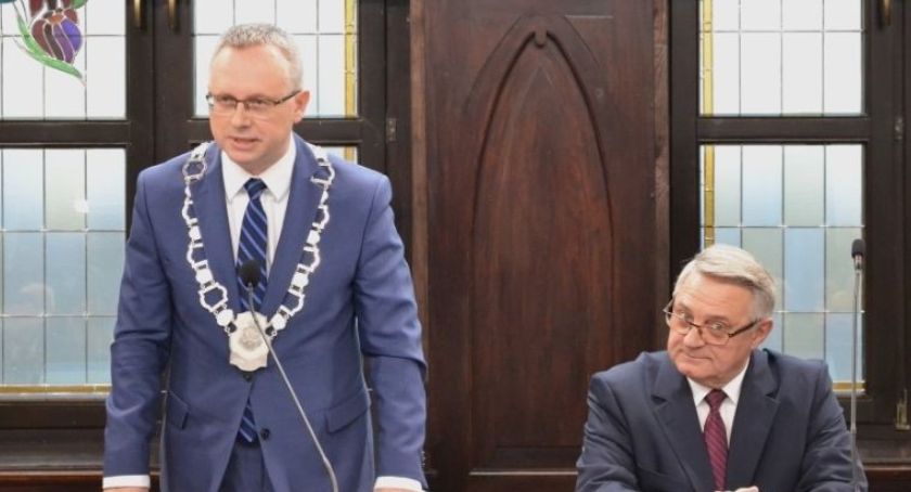Diety radnych mocno w górę