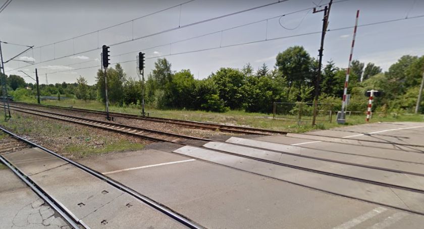 PKP PLK będzie remontować przejazd w Brzezince. Kierowców czekają objazdy