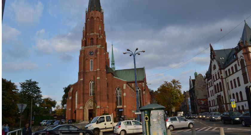 Kolęda 2021/2022 - decyzja należy do proboszczów. Jak będzie w Mysłowicach?