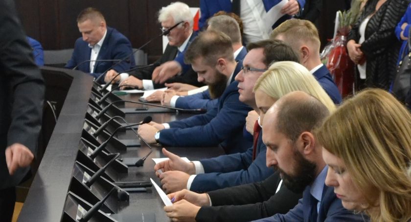 Dieta radnych z 10-procentową obniżką?