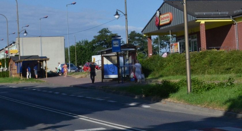 Tesco już nie ma, nazwa przystanku została. Wkrótce to się zmieni