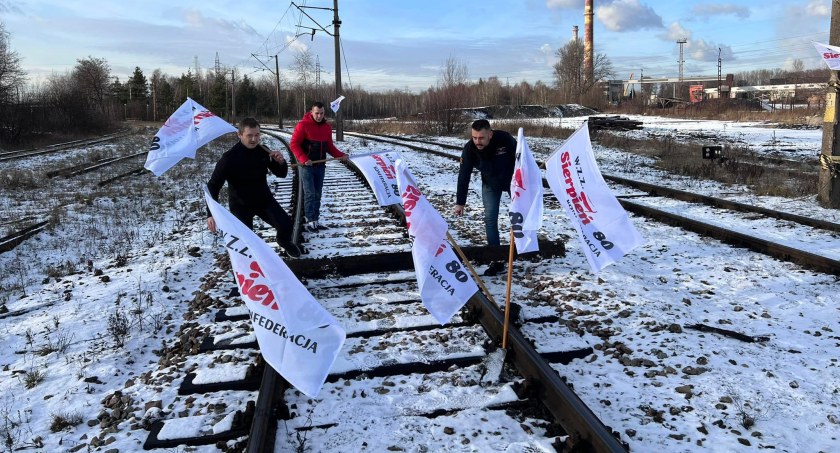 Górnicy zablokowali tory