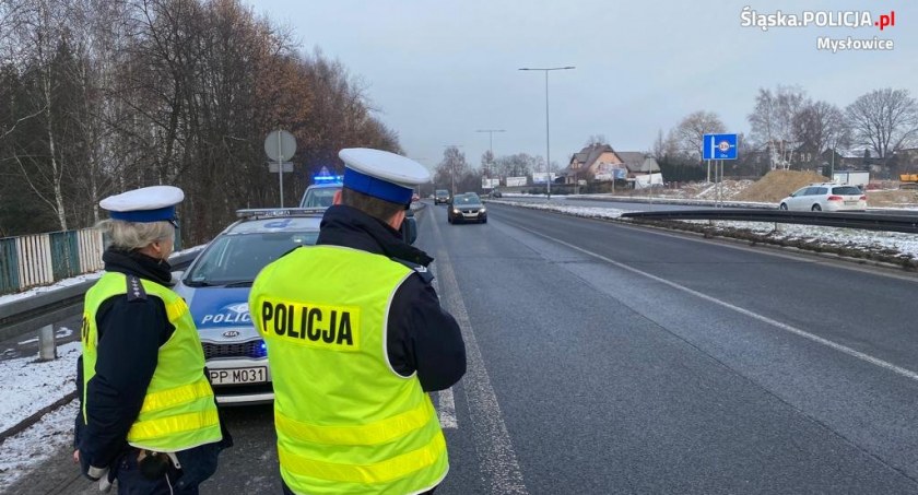 Policja podsumowała świąteczny weekend na drogach
