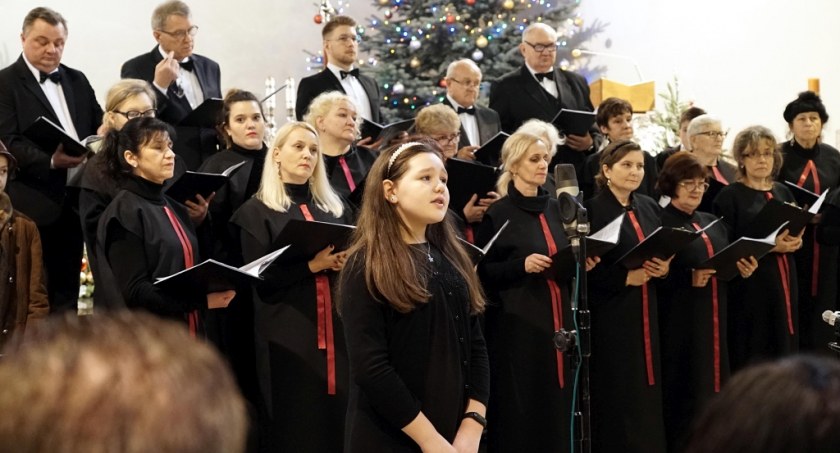 Jubileuszowe kolędowanie chóru Fatima [zdjęcia]