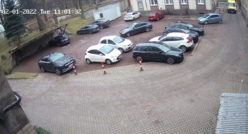 Do porodu w Mysłowicach jechali z policyjną eskortą