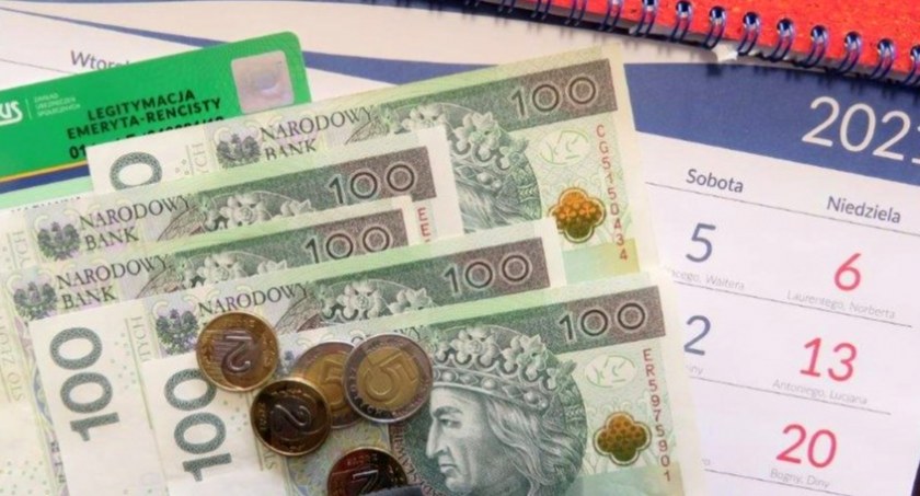Od marca emerytury i renty wzrosną o 7 procent