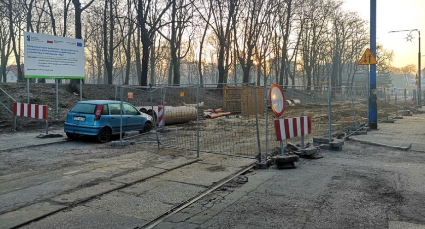 Kolejne zmiany w ruchu w związku z remontem torowiska tramwajowego