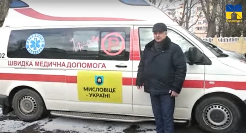 Podziękowania od mera miasta Tłumacz za przekazany ambulans