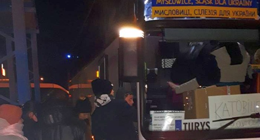 Pojadą z pomocą na granicę