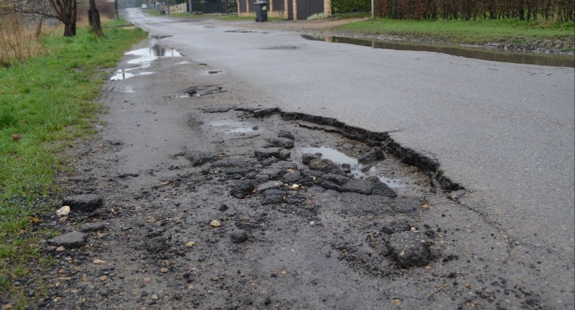 Na ulicy Orzeszkowej pilnie potrzebny jest remont