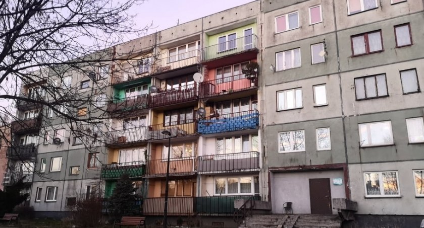 Termomodernizacja budynku przy Robotniczej 21