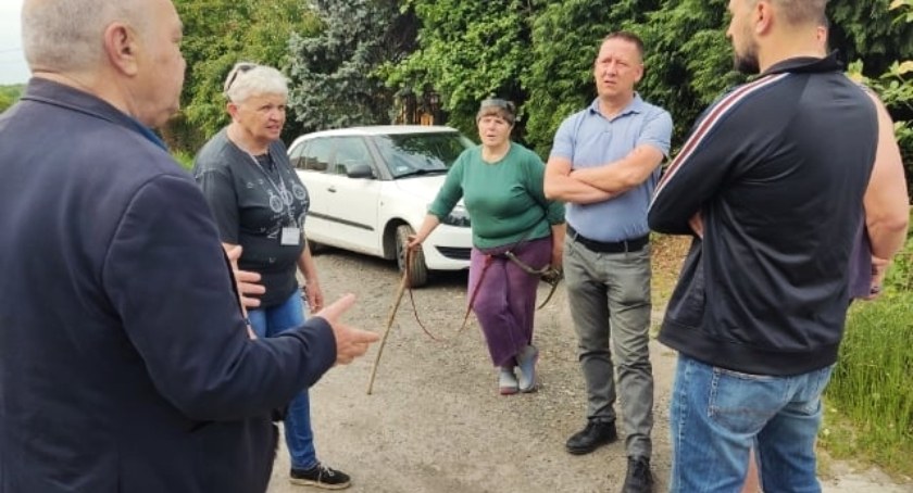 Droga publiczna czy prywatna - jakie rozwiązanie zwycięży?