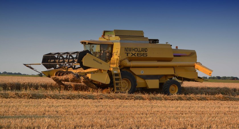 Części New Holland – sprawdź, gdzie kupować i jakie komponenty wybierać