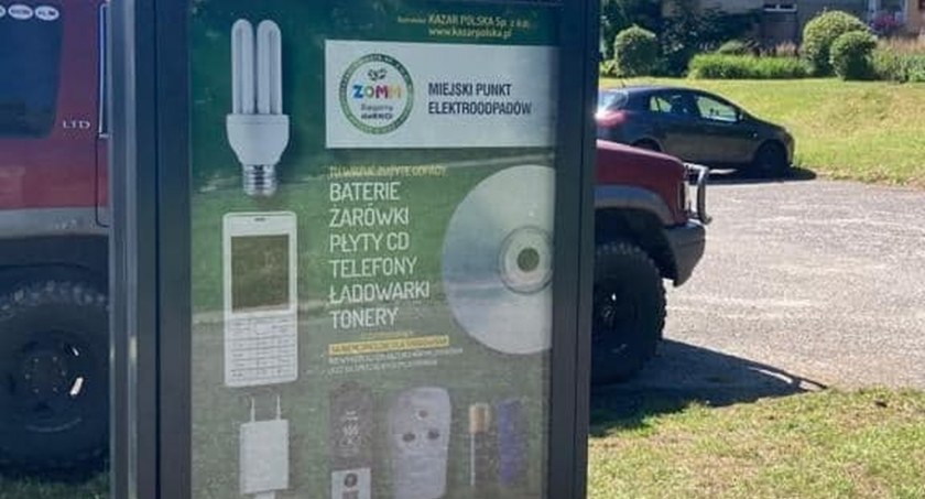 Na Bończyku stanął pierwszy pojemnik na elektroodpady