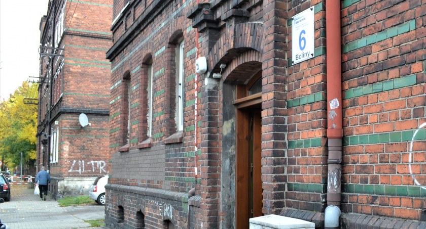 Spółka mieszkaniowa ostrzega przed oszustami