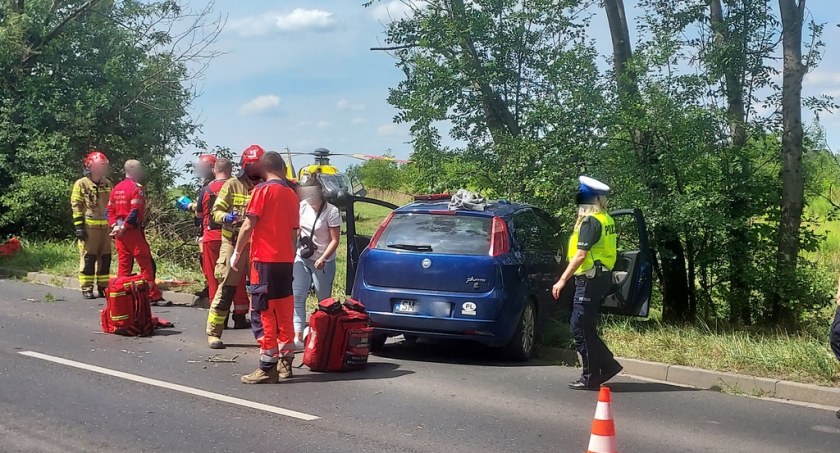 Wypadł z drogi, był pijany