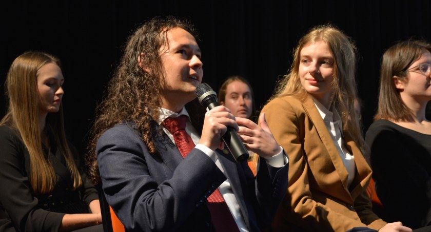 Kacper Kopeć, absolwent ILO w Mysłowicach jednym z 27 najlepszych maturzystów w Polsce