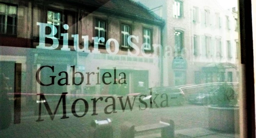 Czynsze w biurach parlamentarzystów w górę o 200 procent