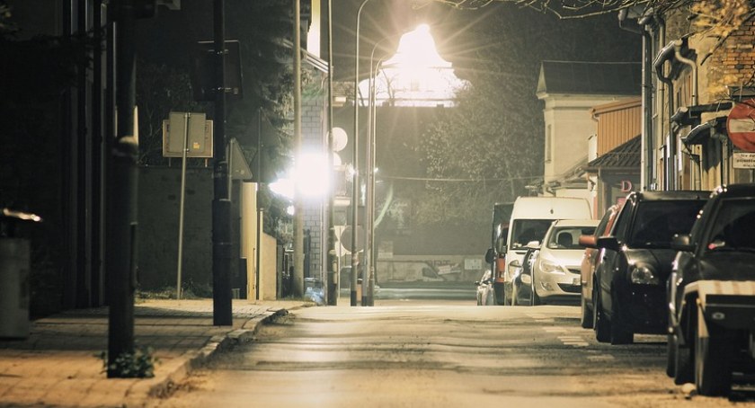 Katowice oszczędzają prąd. Wyłączą m.in. oświetlenie na trasach przelotowych