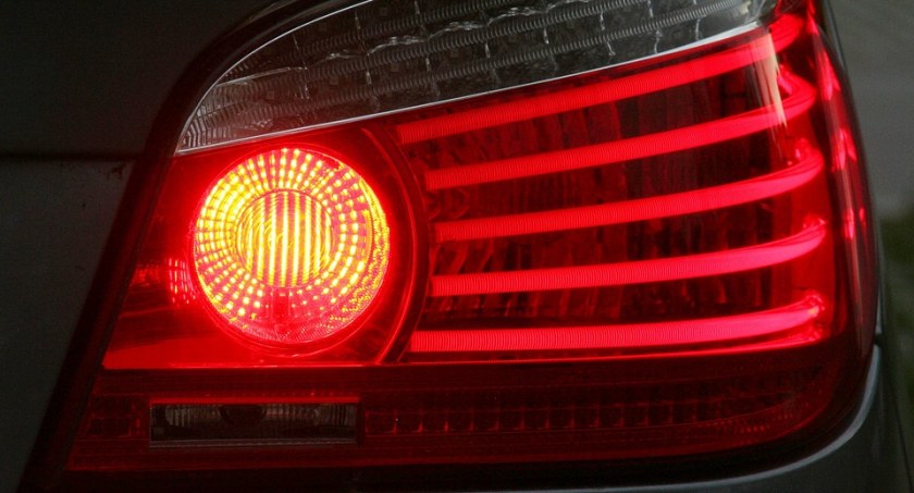 5 listopada bezpłatnie sprawdzisz światła w samochodzie