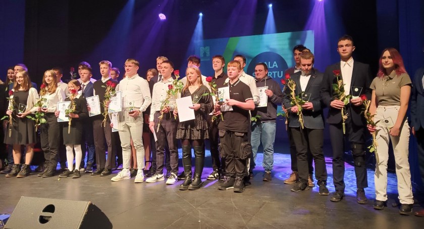 Podczas Gali Sportu nagrodzono najlepszych sportowców i trenerów