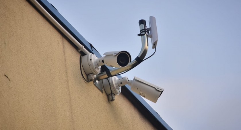 MOSiR modernizuje monitoring przy hali na Bończyku