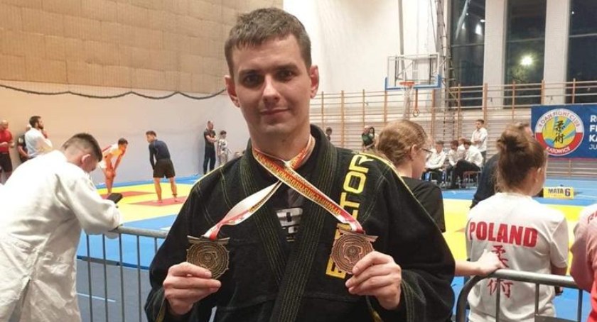 Funkcjonariusz z mysłowickiego aresztu mistrzem Polski w ju-jitsu sportowym