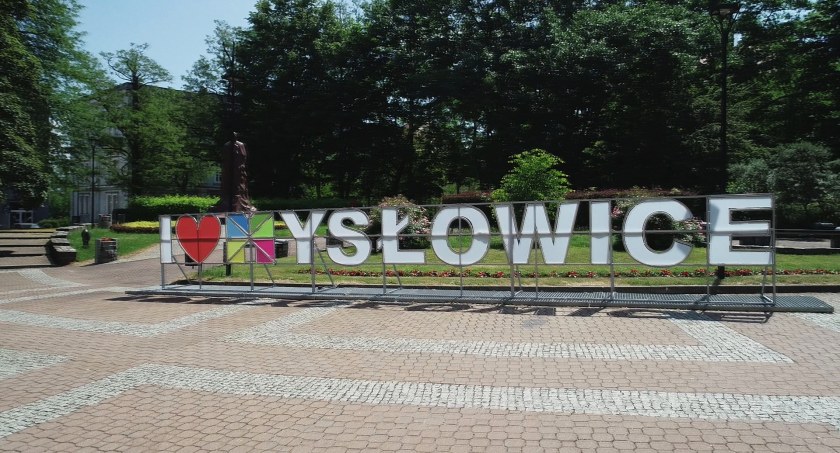 Mysłowice 2022 w liczbach – urodzenia, zgony, śluby, rozwody