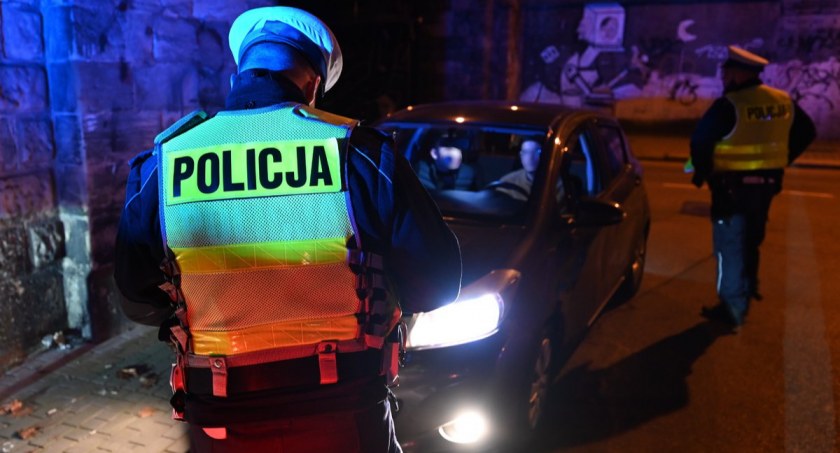 8,6 tysiąca nietrzeźwych kierowców. Policja podsumowała rok na drogach regionu
