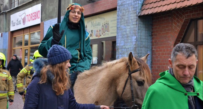 Kolorowe Orszaki Trzech Króli w Mysłowicach [zdjęcia]